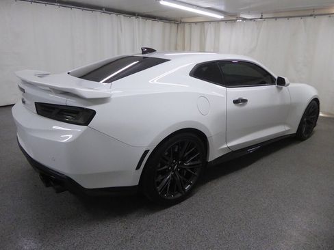 Used 2017 Chevrolet Camaro ZL1 w/ LPO, ZL1 Protection Package image 7