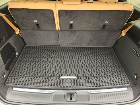 New 2026 Jeep Grand Wagoneer Summit AWD/4WD image 27