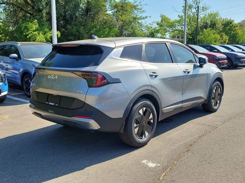 New 2026 Kia Sportage LX FWD image 6