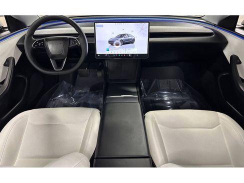 Used 2025 Tesla Model 3 Long Range image 23
