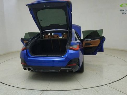 Used 2025 BMW i4 eDrive40 w/ M Sport Package RWD image 76