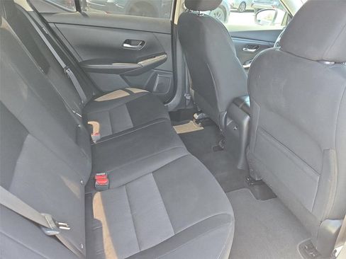 Used 2022 Nissan Sentra SV FWD image 18