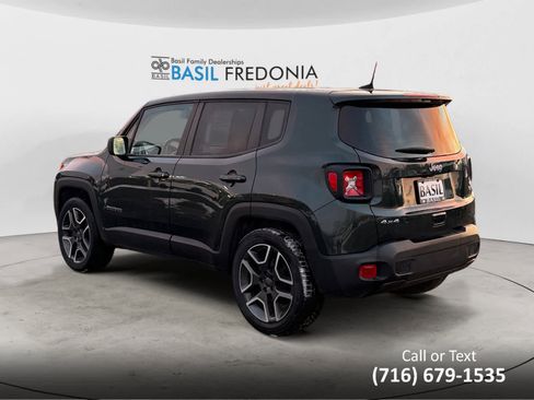 Used 2021 Jeep Renegade Sport image 3