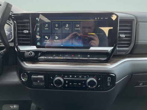 New 2026 Chevrolet Silverado 1500 LT image 18