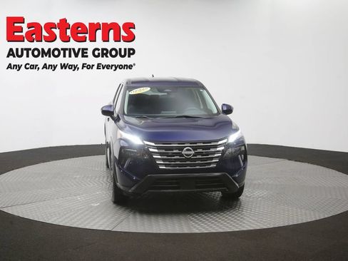 Used 2024 Nissan Rogue SV AWD/4WD image 51