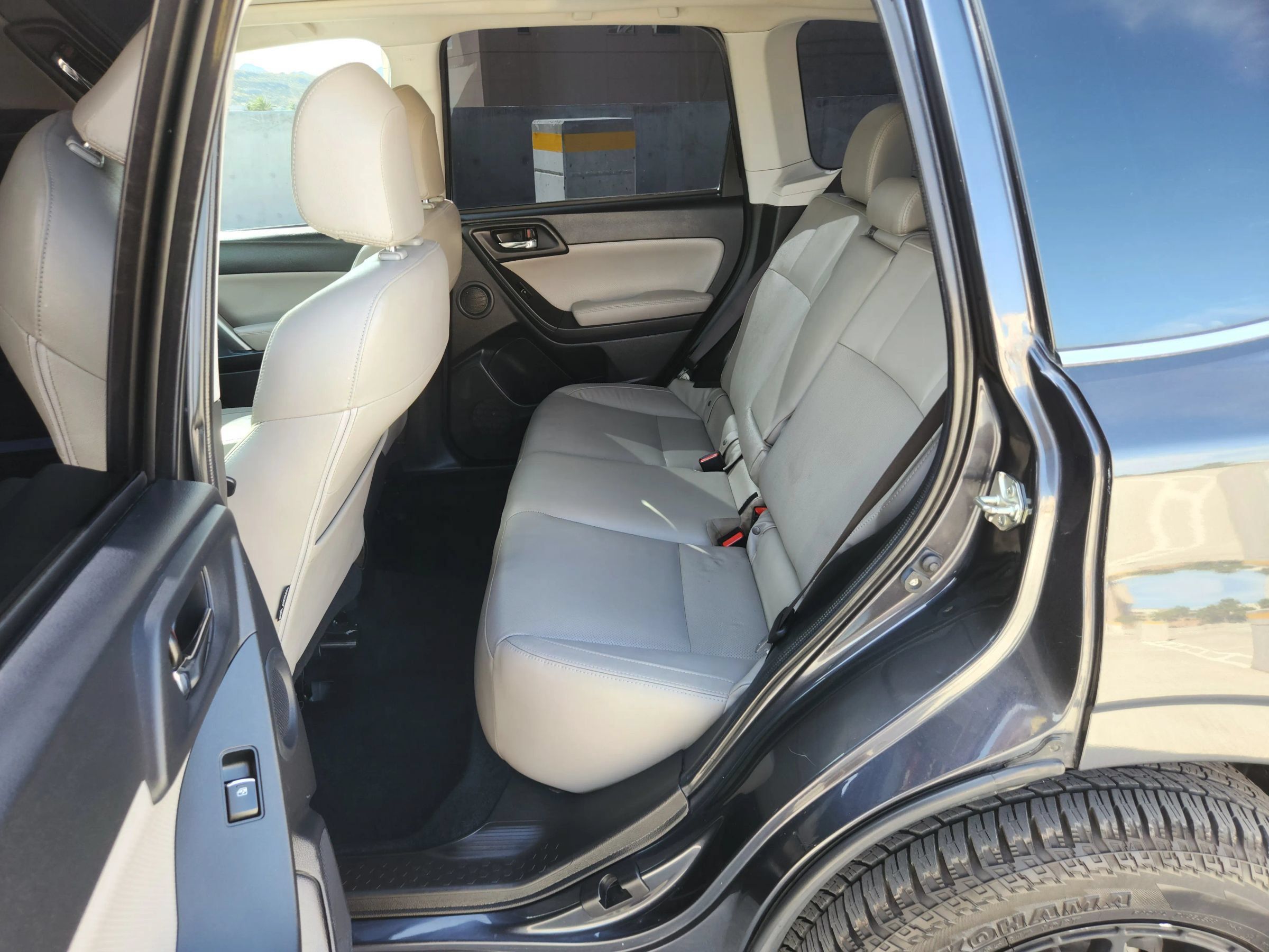 Used 2018 Subaru Forester 2.5i Limited AWD/4WD image 10