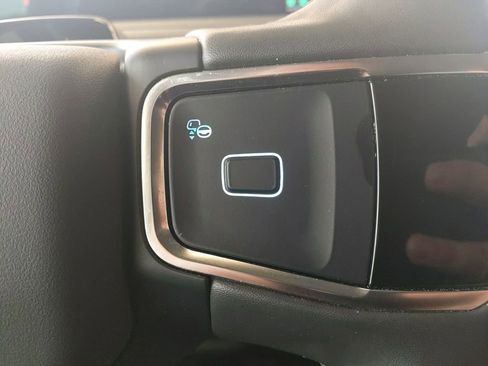 Used 2025 Ford Expedition Active RWD image 20