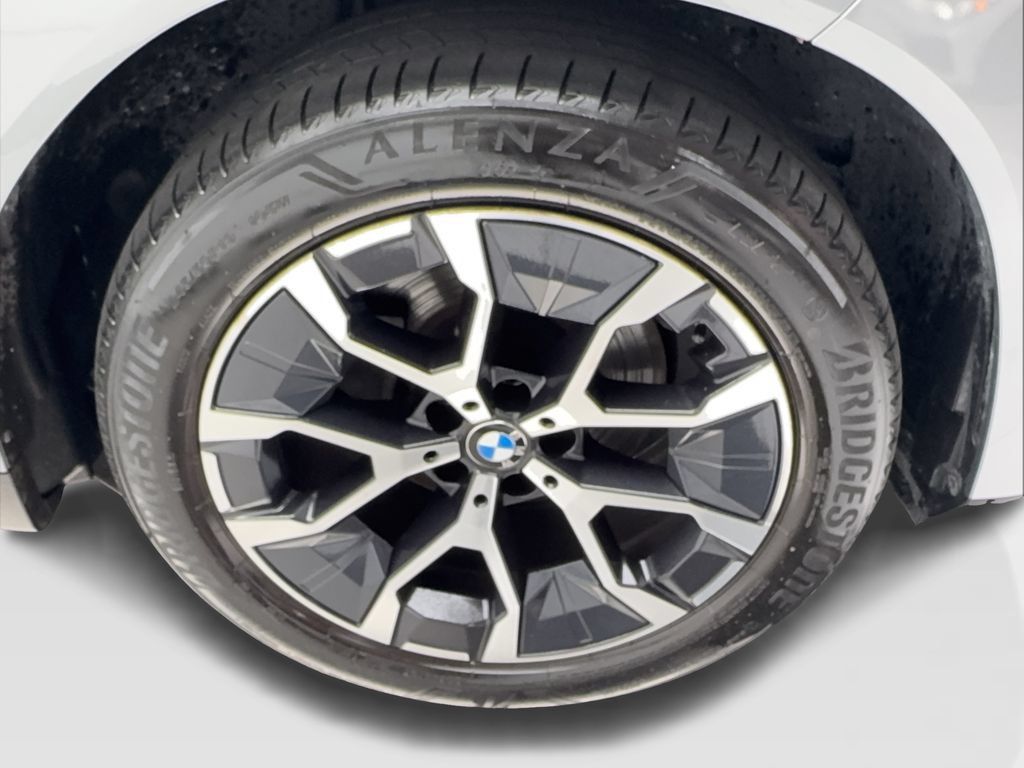 Used 2025 BMW X3 xDrive30i w/ Premium Package AWD/4WD image 14