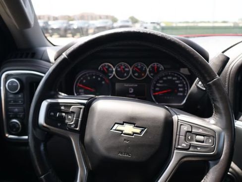Used 2021 Chevrolet Silverado 1500 LT w/ Z71 Off-Road Package AWD/4WD image 12