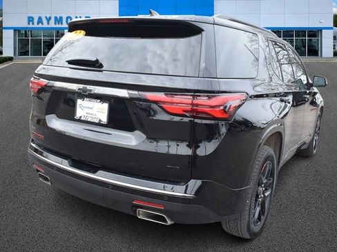 Certified 2023 Chevrolet Traverse Premier w/ Redline Edition image 3