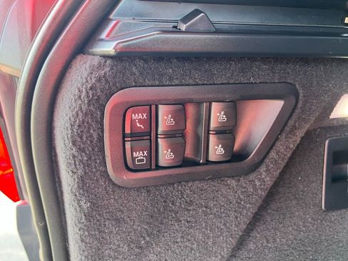 Used 2022 BMW X7 M50i image 29