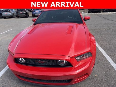 Used 2013 Ford Mustang GT image 4