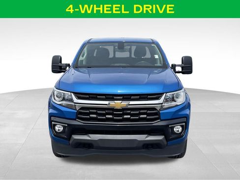 Used 2022 Chevrolet Colorado LT w/ Luxury Package AWD/4WD image 3