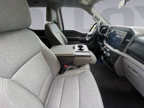 Certified 2025 Ford F150 XLT w/ Equipment Group 301A Standard image 17