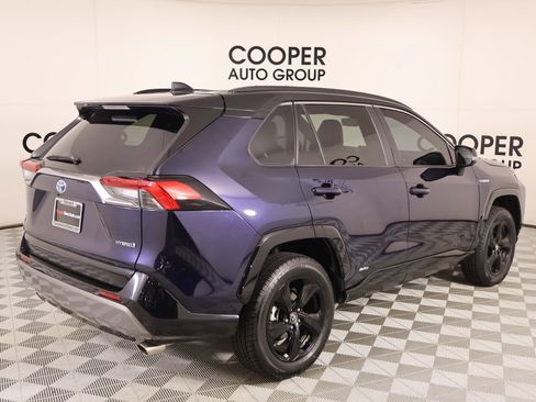 Used 2020 Toyota RAV4 XSE image 21