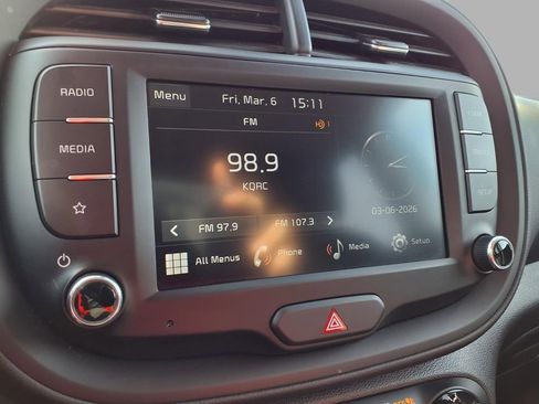 Used 2025 Kia Soul LX w/ LX Technology Package image 7