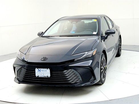 New 2026 Toyota Camry XLE image 2