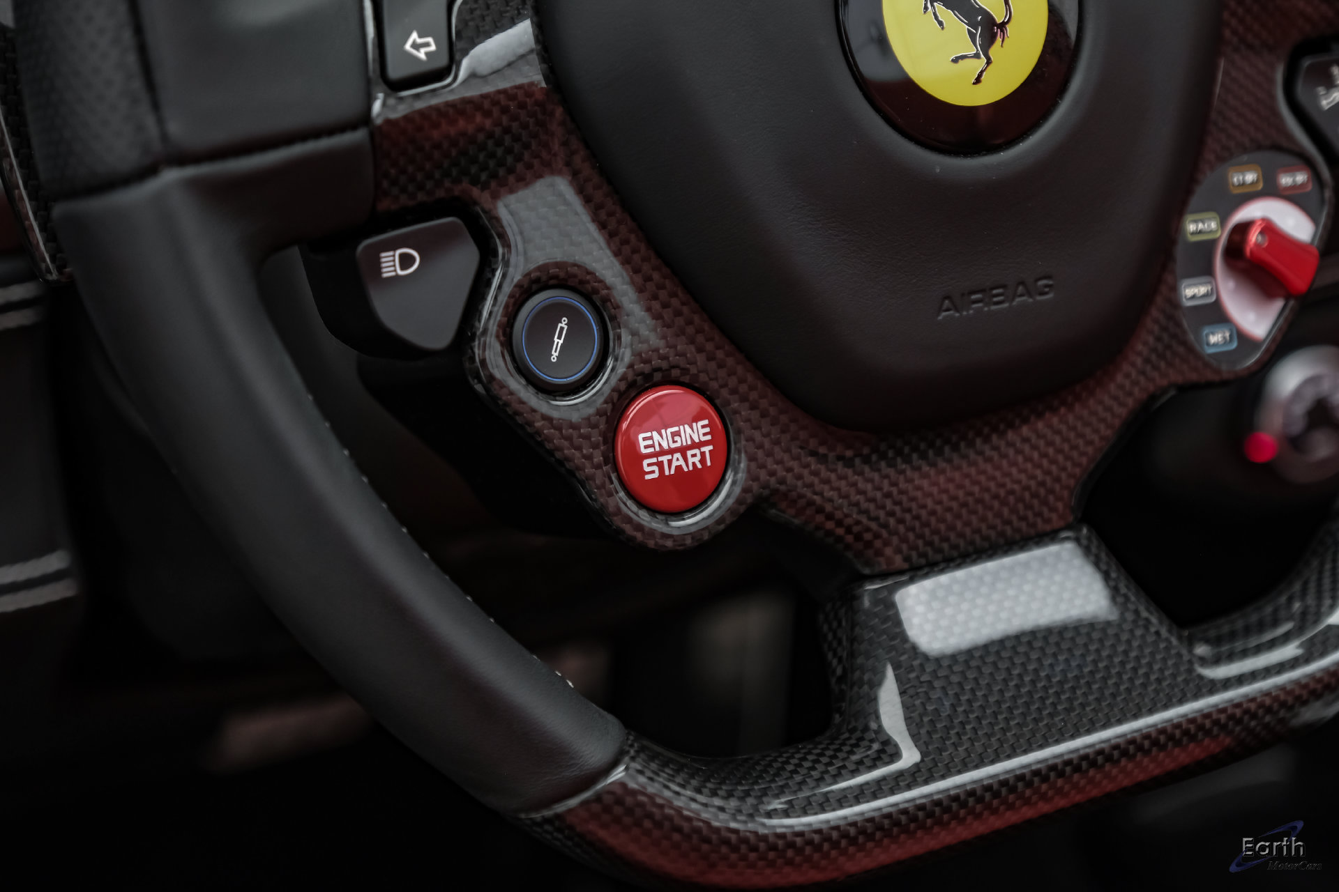 Used 2015 Ferrari 458 Spider RWD image 60