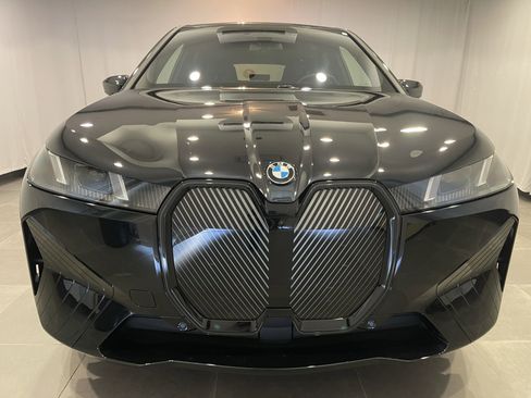 New 2026 BMW iX xDrive45 image 2
