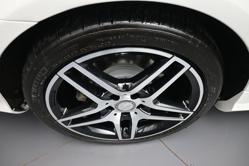 Used 2017 Mercedes-Benz E 400 4MATIC Coupe image 12
