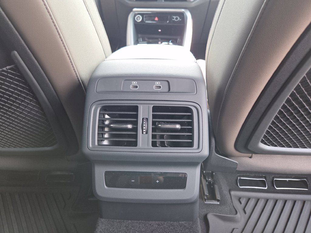 Certified 2026 Audi Q5 Premium Plus AWD/4WD image 33