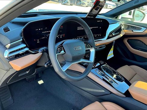 Used 2025 Audi A5 2.0T Premium Plus image 8