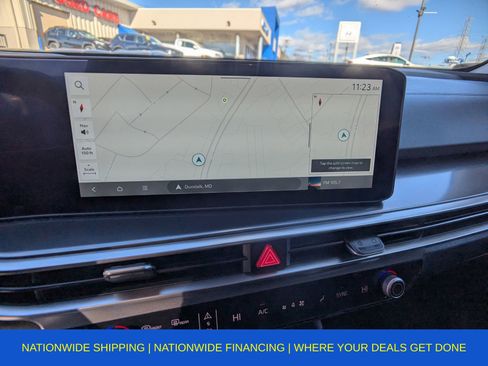 Used 2025 Kia Sorento S image 22