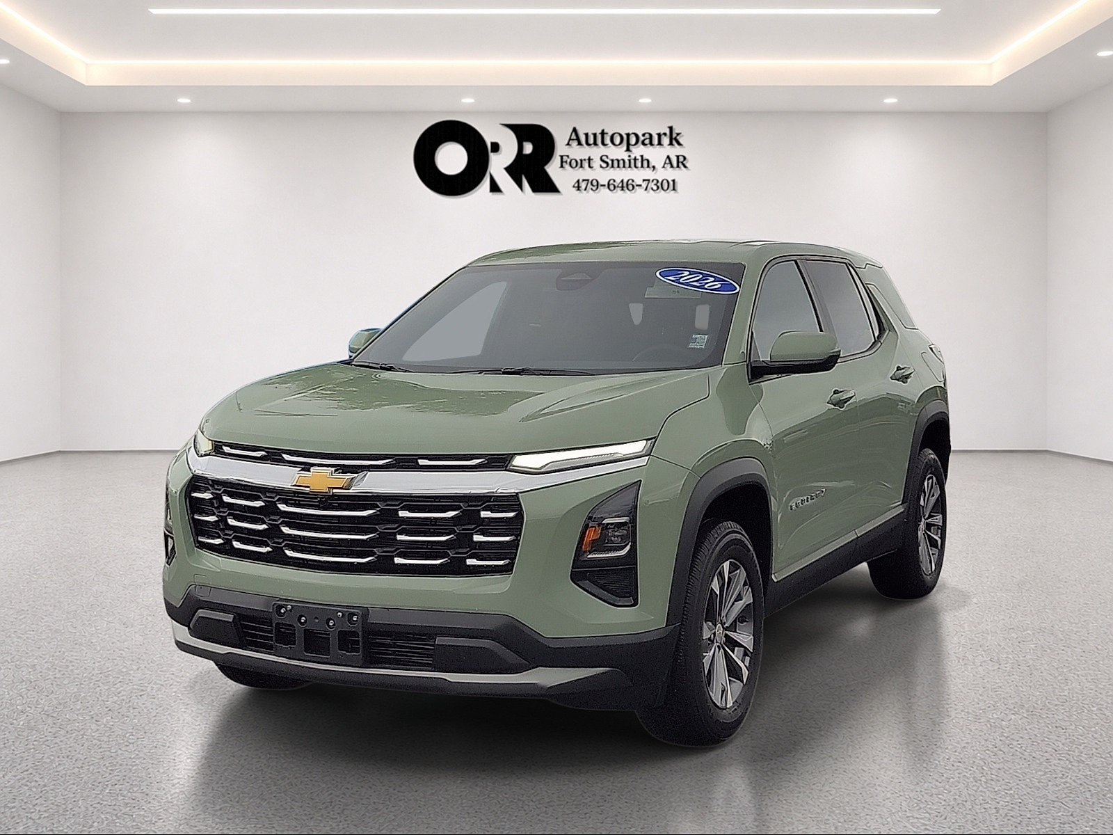 Used 2026 Chevrolet Equinox LT w/ Convenience Package II FWD image 2