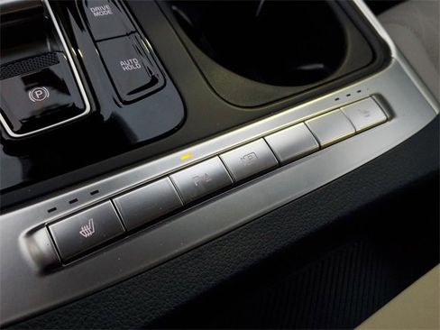 New 2026 Kia Carnival EX image 29