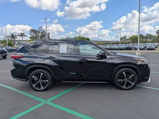 Certified 2021 Toyota Highlander XSE video 4