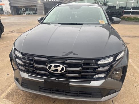 Used 2025 Hyundai Tucson SEL FWD image 6