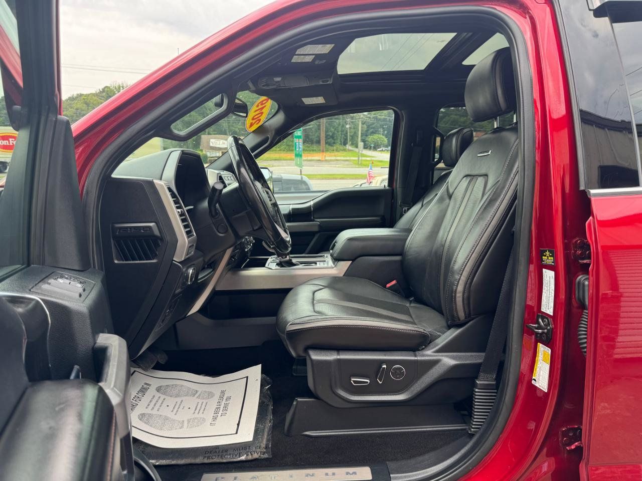 Used 2019 Ford F150 Platinum w/ Equipment Group 701A Luxury AWD/4WD image 12
