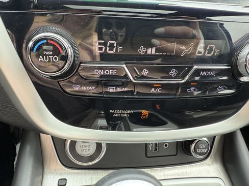 Used 2018 Nissan Murano Platinum w/ Cargo Package AWD/4WD image 11