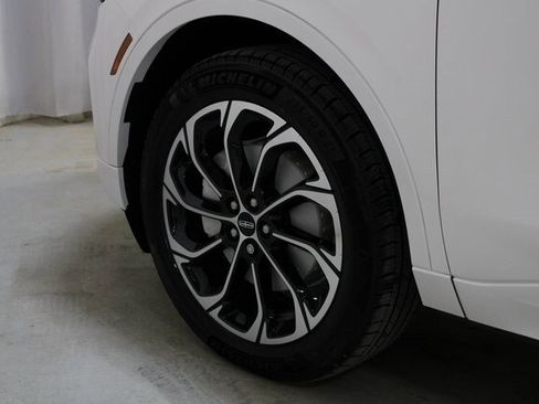 New 2026 Lincoln Nautilus Reserve image 30