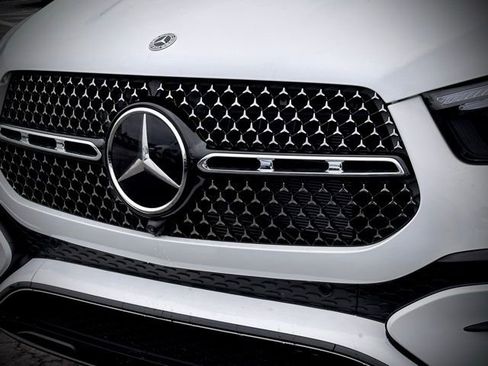 New 2026 Mercedes-Benz GLE 450 4MATIC Coupe image 5