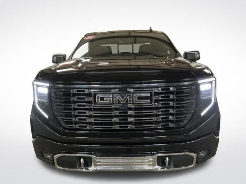 Certified 2025 GMC Sierra 1500 Denali Ultimate AWD/4WD image 9