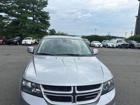Used 2019 Dodge Journey GT AWD/4WD image 4