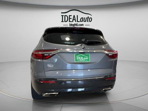 Used 2020 Buick Enclave Premium w/ Surround and Sites Package AWD/4WD image 4
