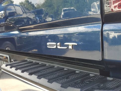 Used 2023 GMC Sierra 2500 SLT AWD/4WD image 8