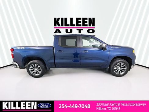 Used 2022 Chevrolet Silverado 1500 LT AWD/4WD image 9