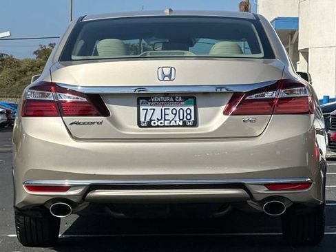 Used 2017 Honda Accord EX-L image 5