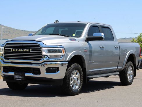 Used 2020 RAM 2500 Laramie image 8