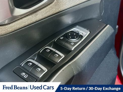 Used 2022 Kia Sorento S w/ Panoramic Sunroof Package AWD/4WD image 10