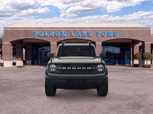 New 2026 Ford Bronco 2-Door AWD/4WD image 6