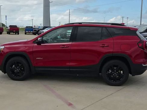 Used 2024 GMC Terrain AT4 w/ Tech Package AWD/4WD image 5