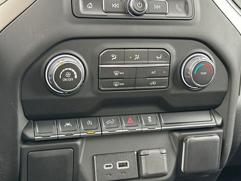 New 2026 Chevrolet Silverado 1500 Custom image 18