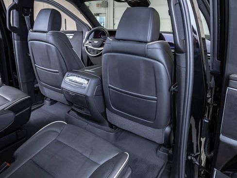 Used 2026 Cadillac Escalade Sport w/ Touring Package AWD/4WD image 30
