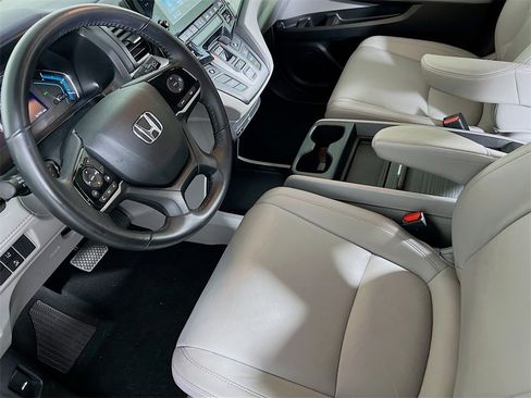 Used 2019 Honda Odyssey EX-L image 22