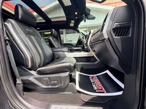 Used 2019 Ford F250 Platinum w/ Platinum Ultimate Package image 43