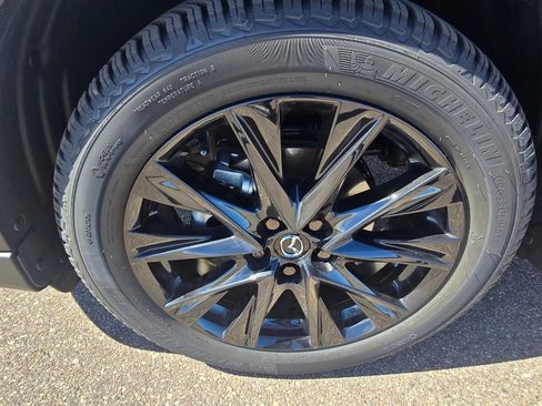 Used 2024 MAZDA CX-5 Carbon Edition image 9